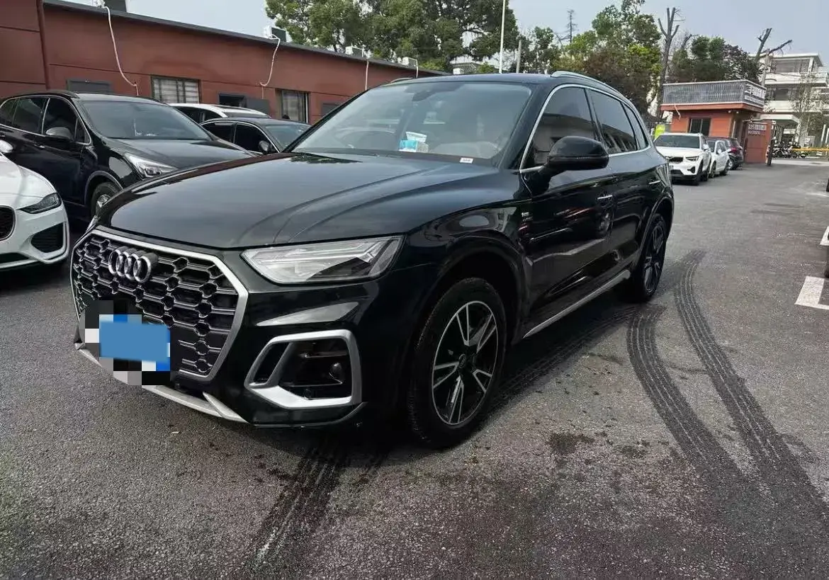 2021 Audi Q5L 2.0T 190HP L4 7DCT