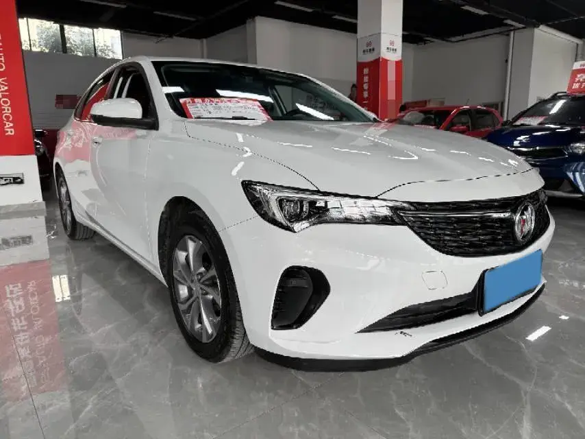 2023 BUICK VERANO thumbnail 3