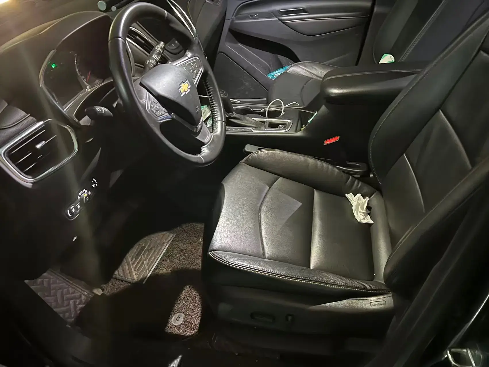 2019 CHEVROLET EQUINOX thumbnail 3