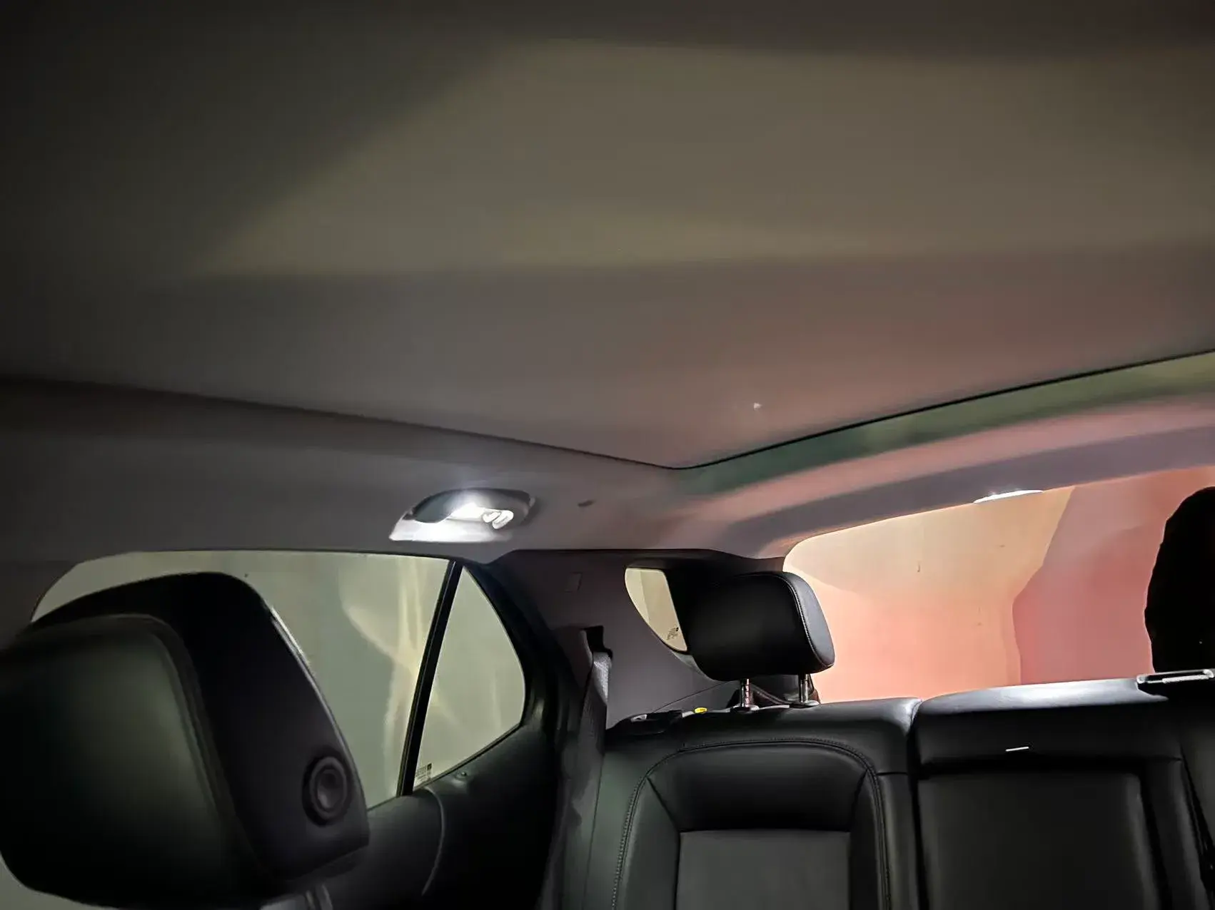 2019 CHEVROLET EQUINOX thumbnail 4