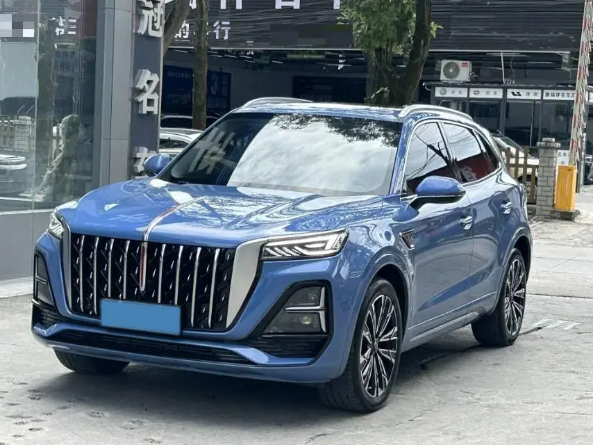 2023 HONGQI HS5 view 1