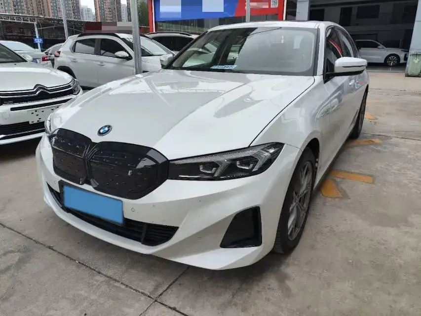 2022 BMW i3 BEV 70KWH