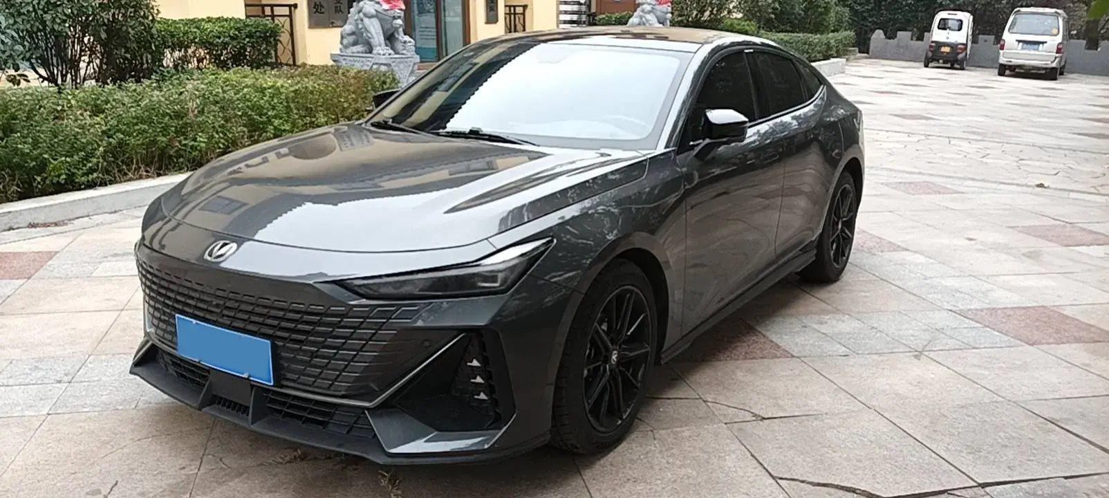 2023 ChangAn UNI-V 1.5T 188HP L4 7DCT