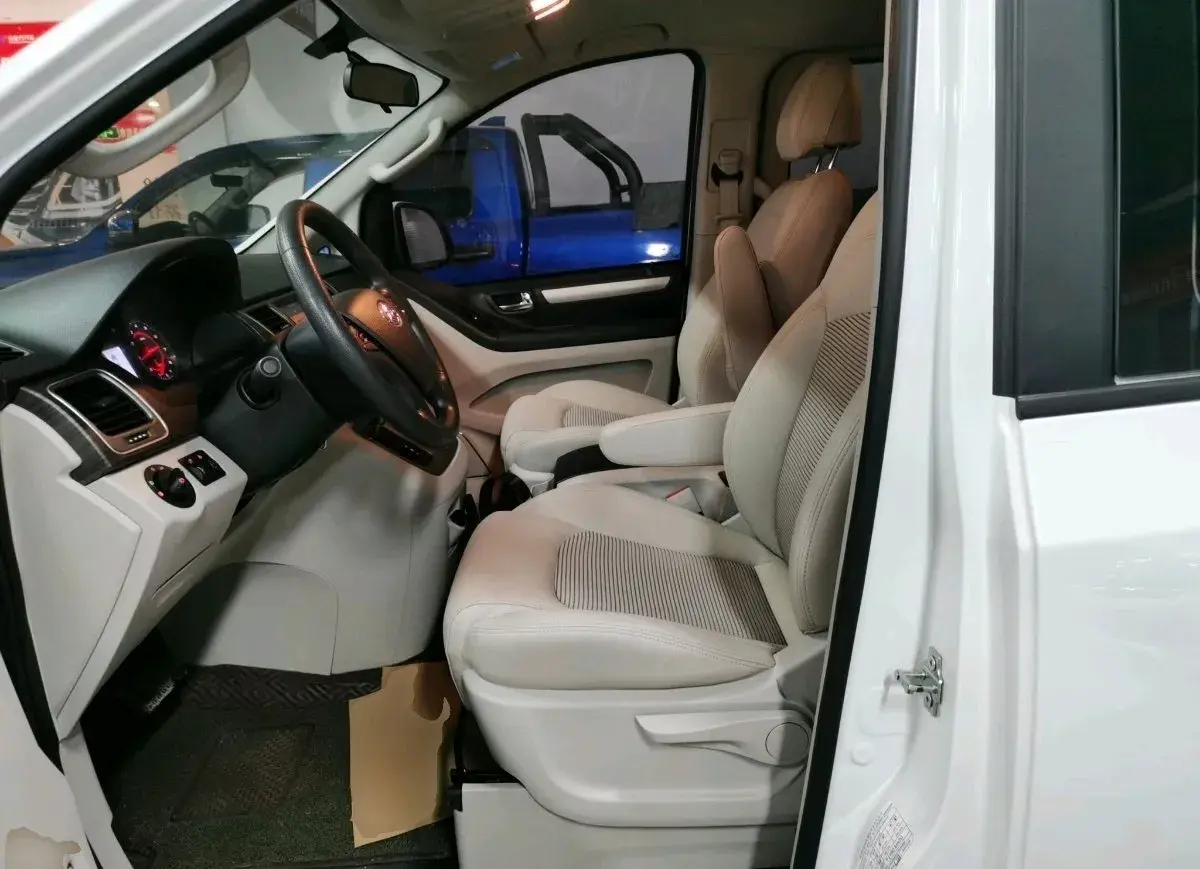 2018 MAXUS G10 thumbnail 3