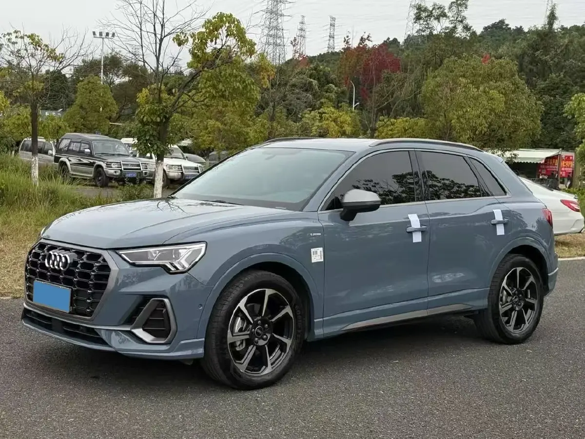 2022 Audi Q3 2.0T 186HP L4 7DCT