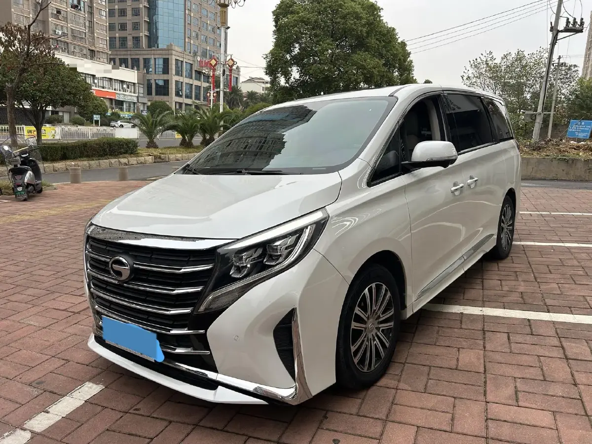 2023 GAC Trumpchi M8 2.0T 252HP L4 8AT