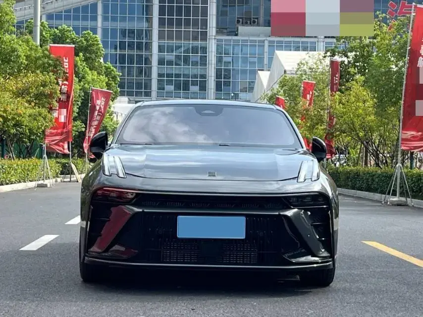 2023 LYNK&CO 03 thumbnail 2