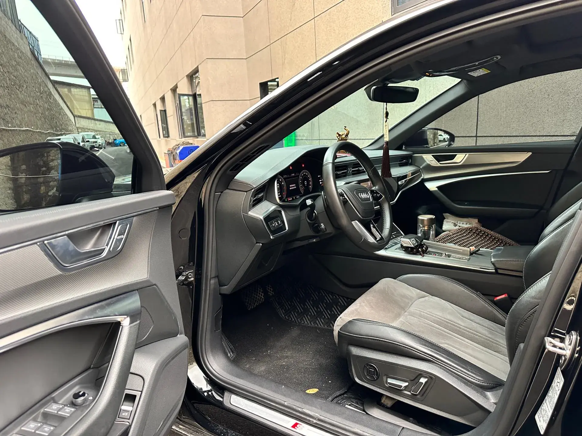 2023 AUDI A6L thumbnail 4