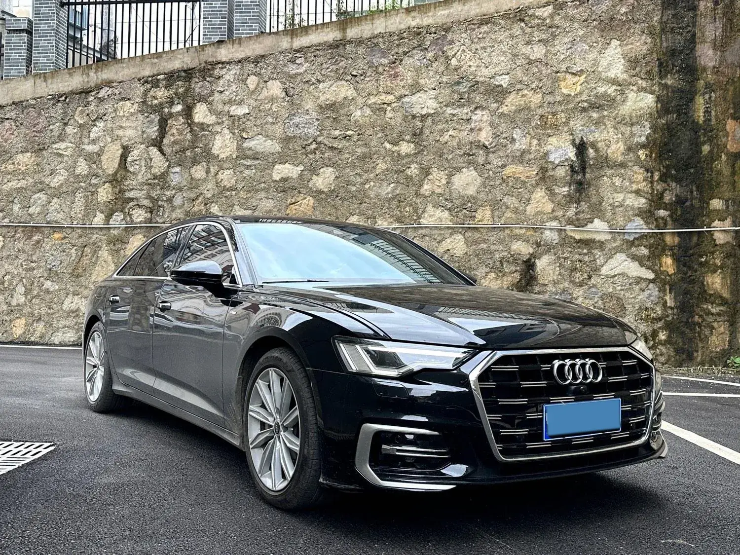 2023 AUDI A6L thumbnail 3