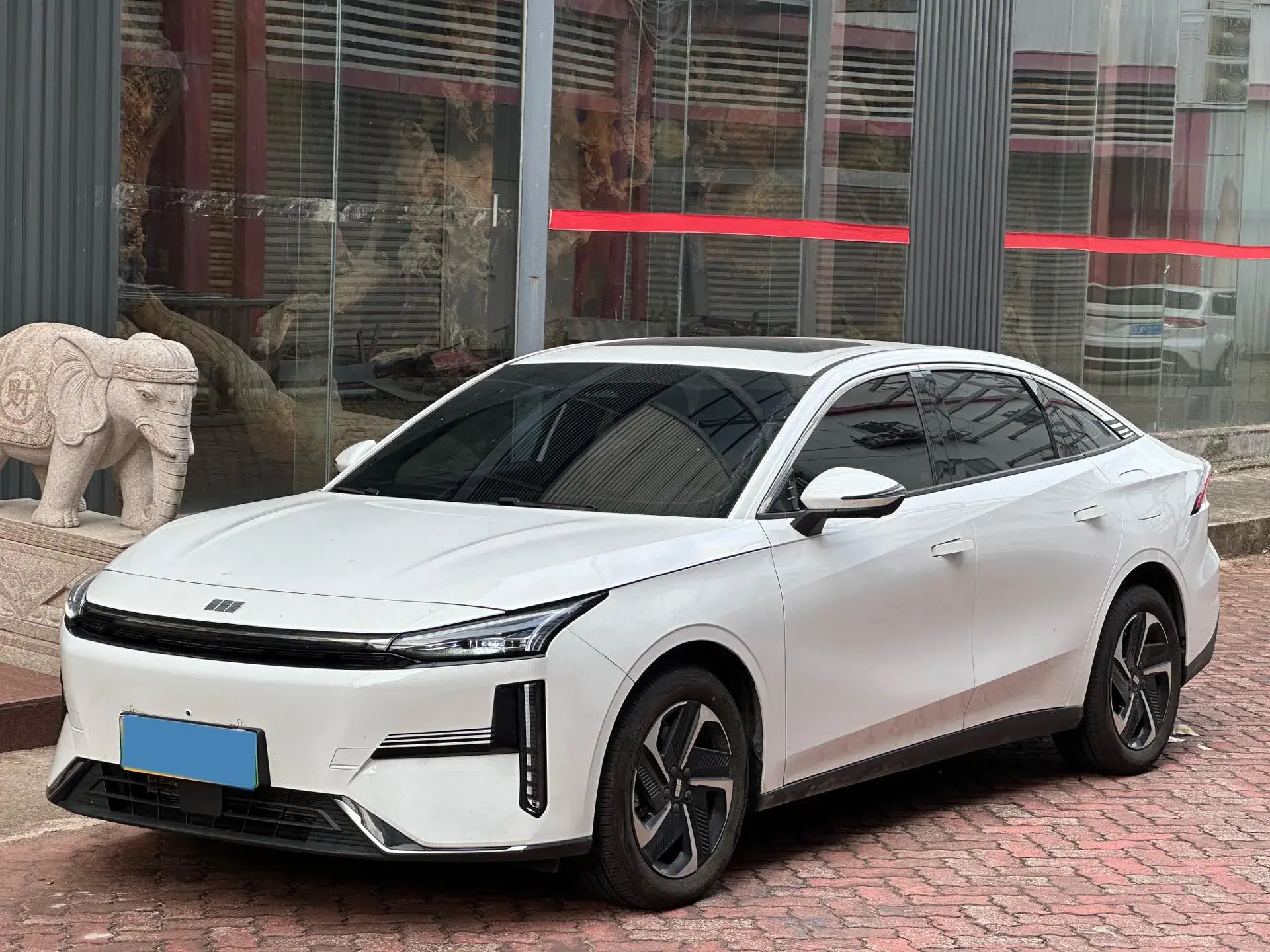 2024 GEELY GALAXY view 1