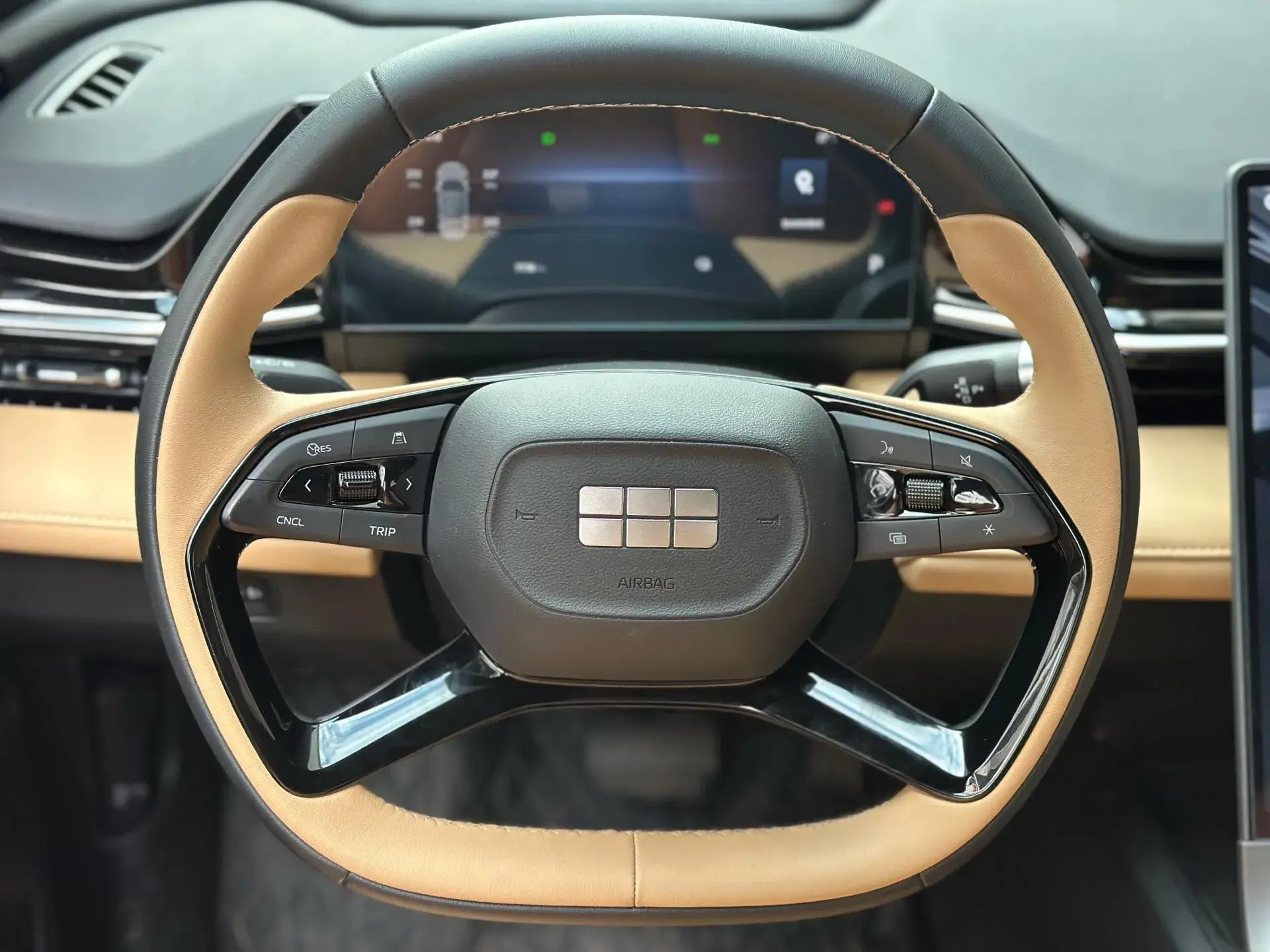 2024 GEELY GALAXY thumbnail 4