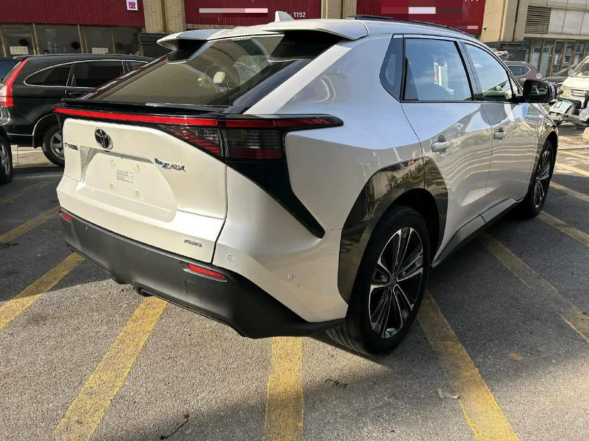 2022 Toyota bZ4X BEV 66.7KWH,autocango,china used car exporter,china ev exporter,chinese used car exporter,chinese used ev exporter