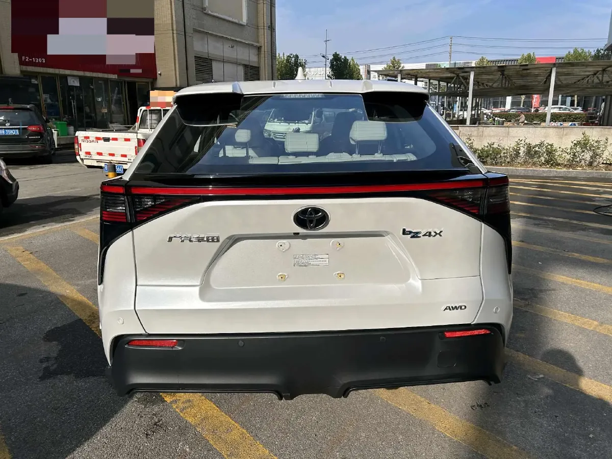2022 Toyota bZ4X BEV 66.7KWH,autocango,china used car exporter,china ev exporter,chinese used car exporter,chinese used ev exporter
