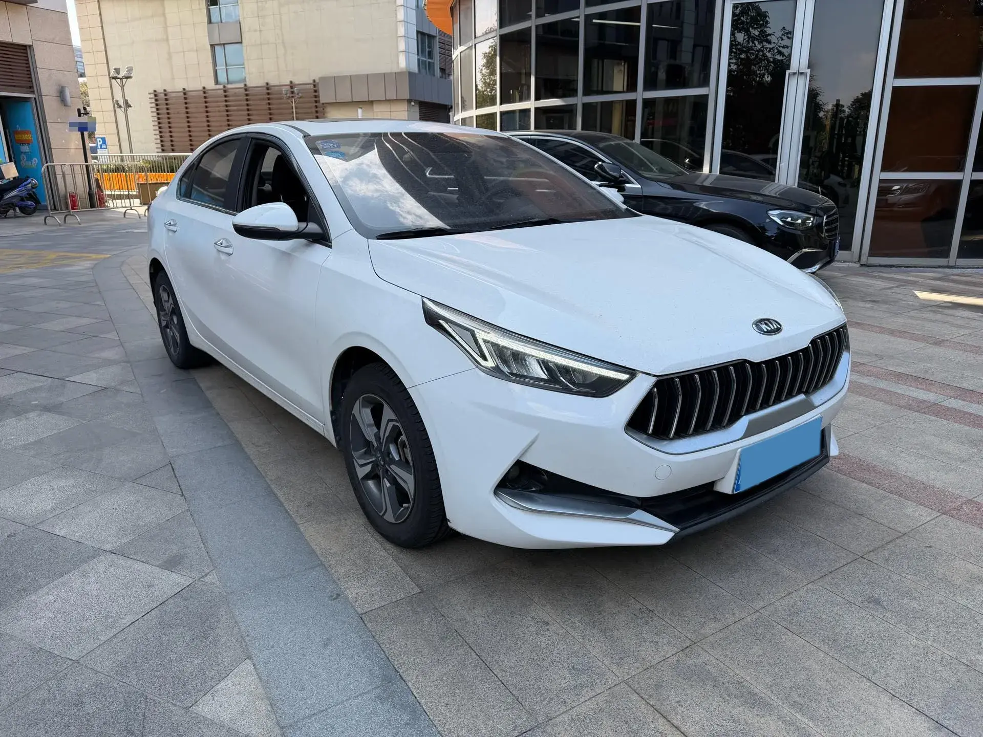 2019 KIA K3 thumbnail 3