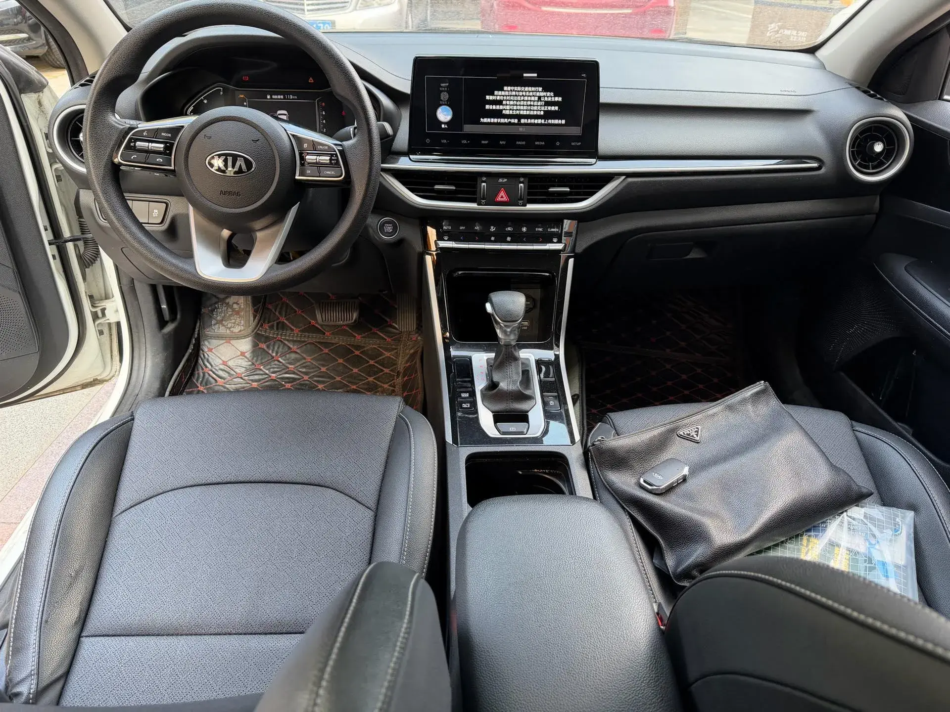 2019 KIA K3 thumbnail 4