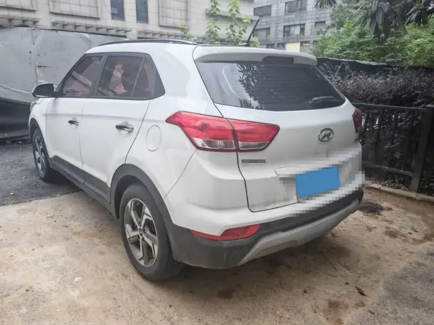 2019 HYUNDAI IX25 thumbnail 3