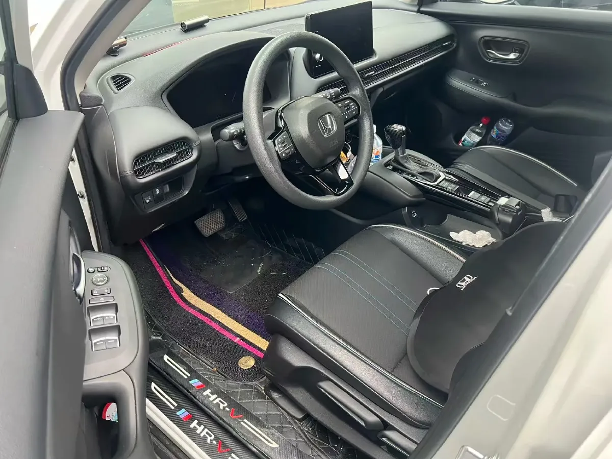 2023 Honda HR-V 1.5T 182HP L4 CVT,autocango,china used car exporter,china ev exporter,chinese used car exporter,chinese used ev exporter