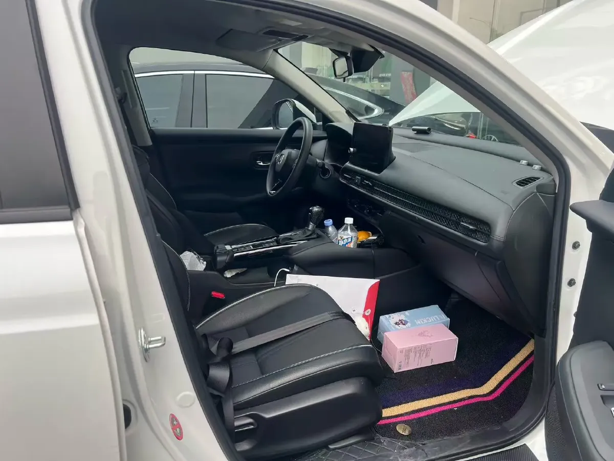 2023 Honda HR-V 1.5T 182HP L4 CVT,autocango,china used car exporter,china ev exporter,chinese used car exporter,chinese used ev exporter