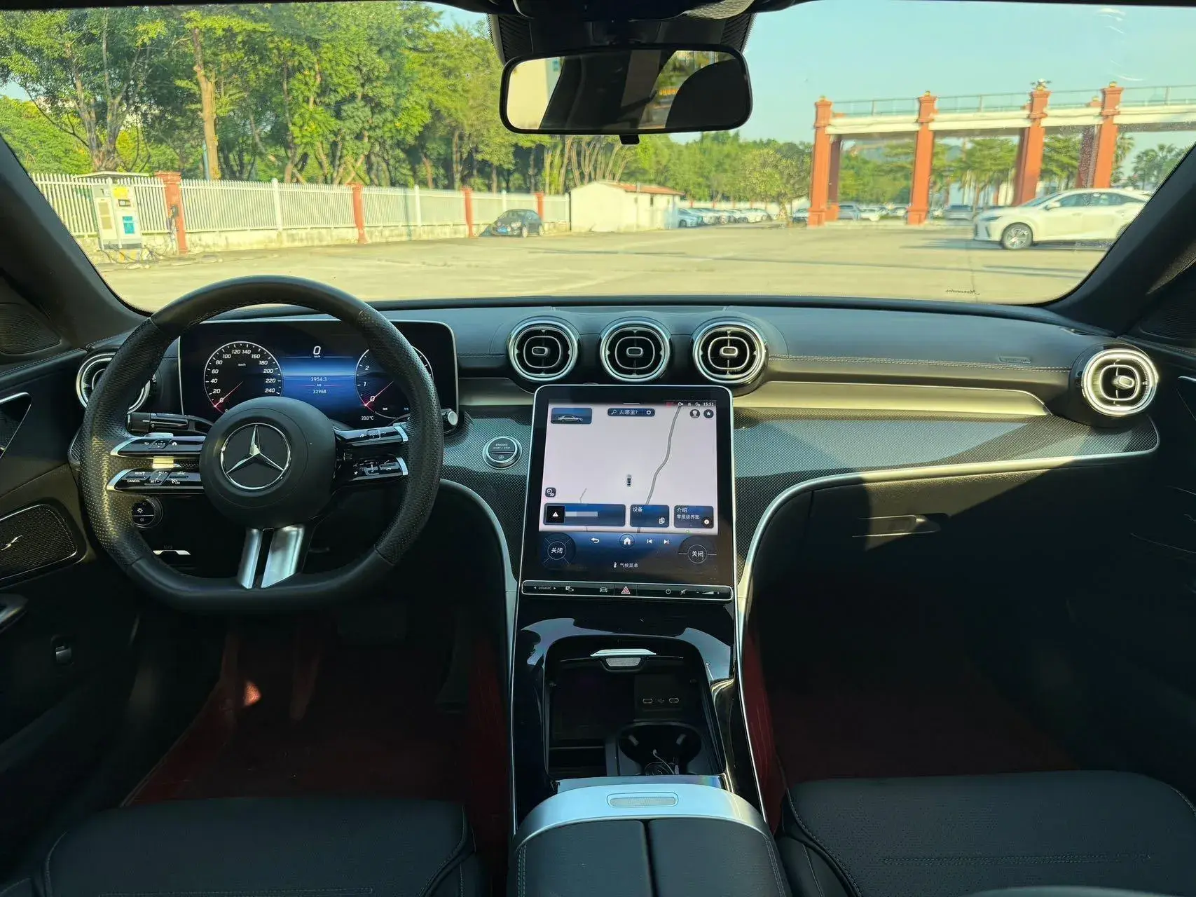 2024 MERCEDES-BENZ C thumbnail 4