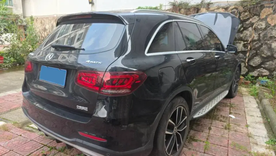 2021 MERCEDES-BENZ GLC thumbnail 2