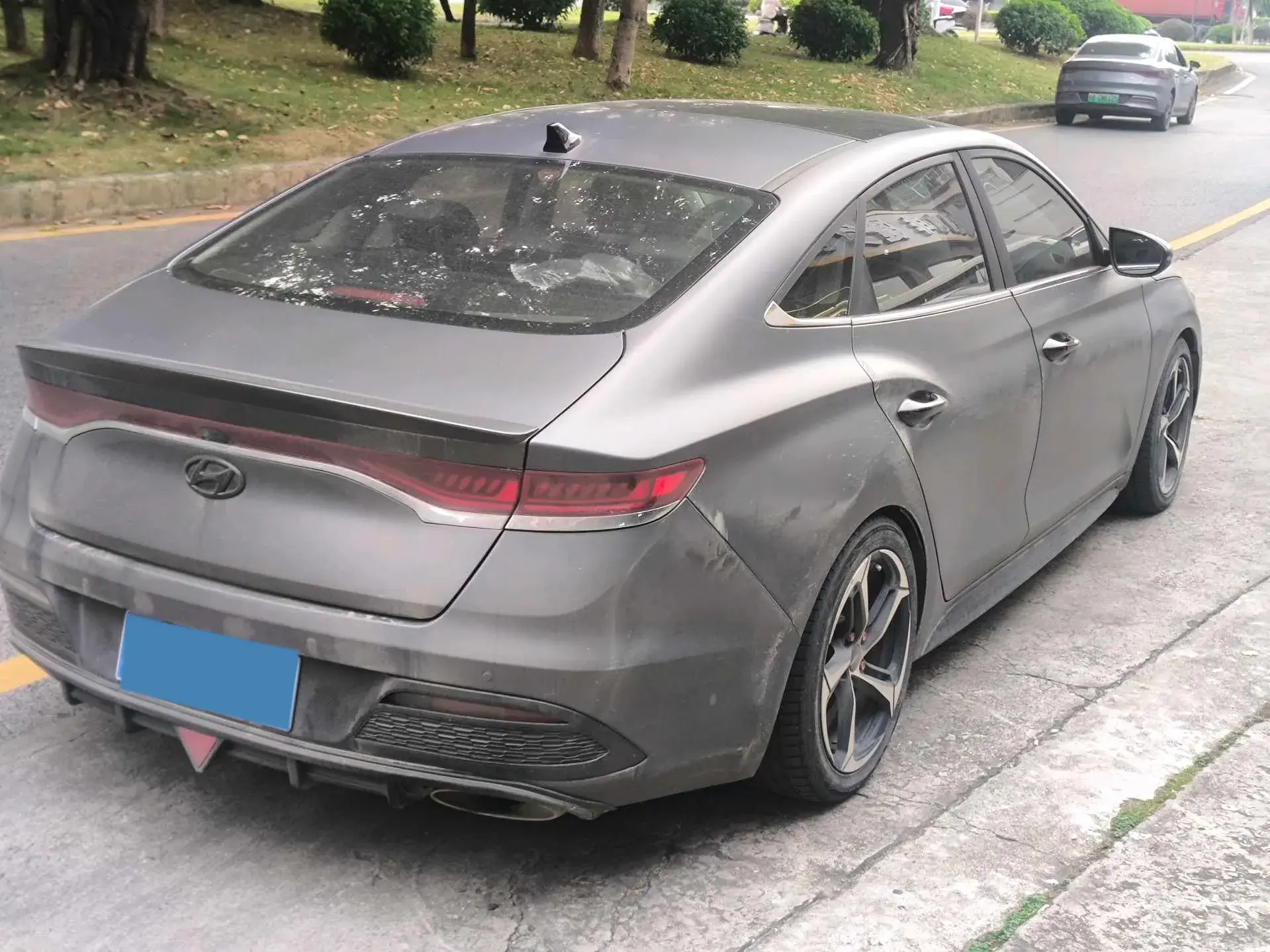 2021 HYUNDAI LA thumbnail 4