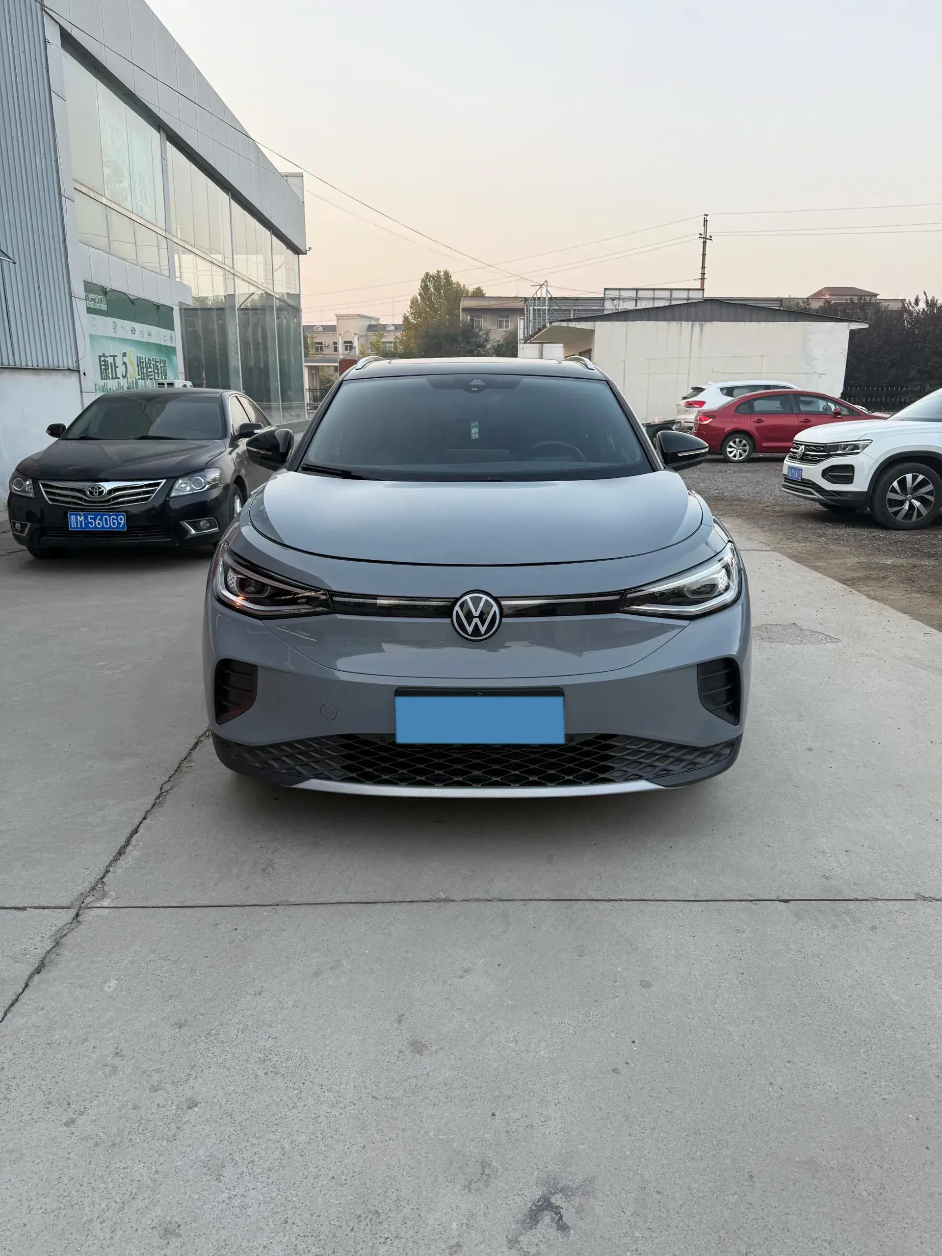 2021 VOLKSWAGEN ID.4 thumbnail 3