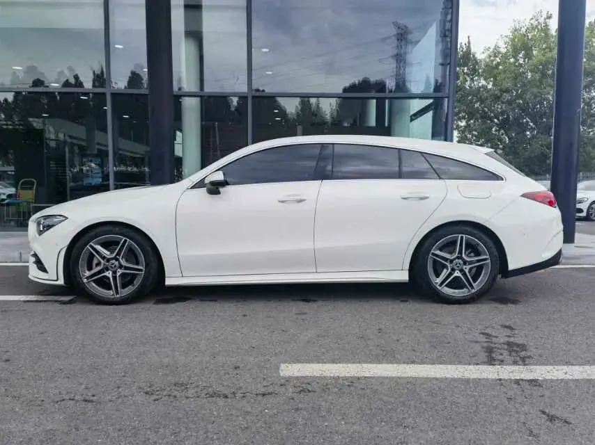 2022 MERCEDES-BENZ CLA thumbnail 3