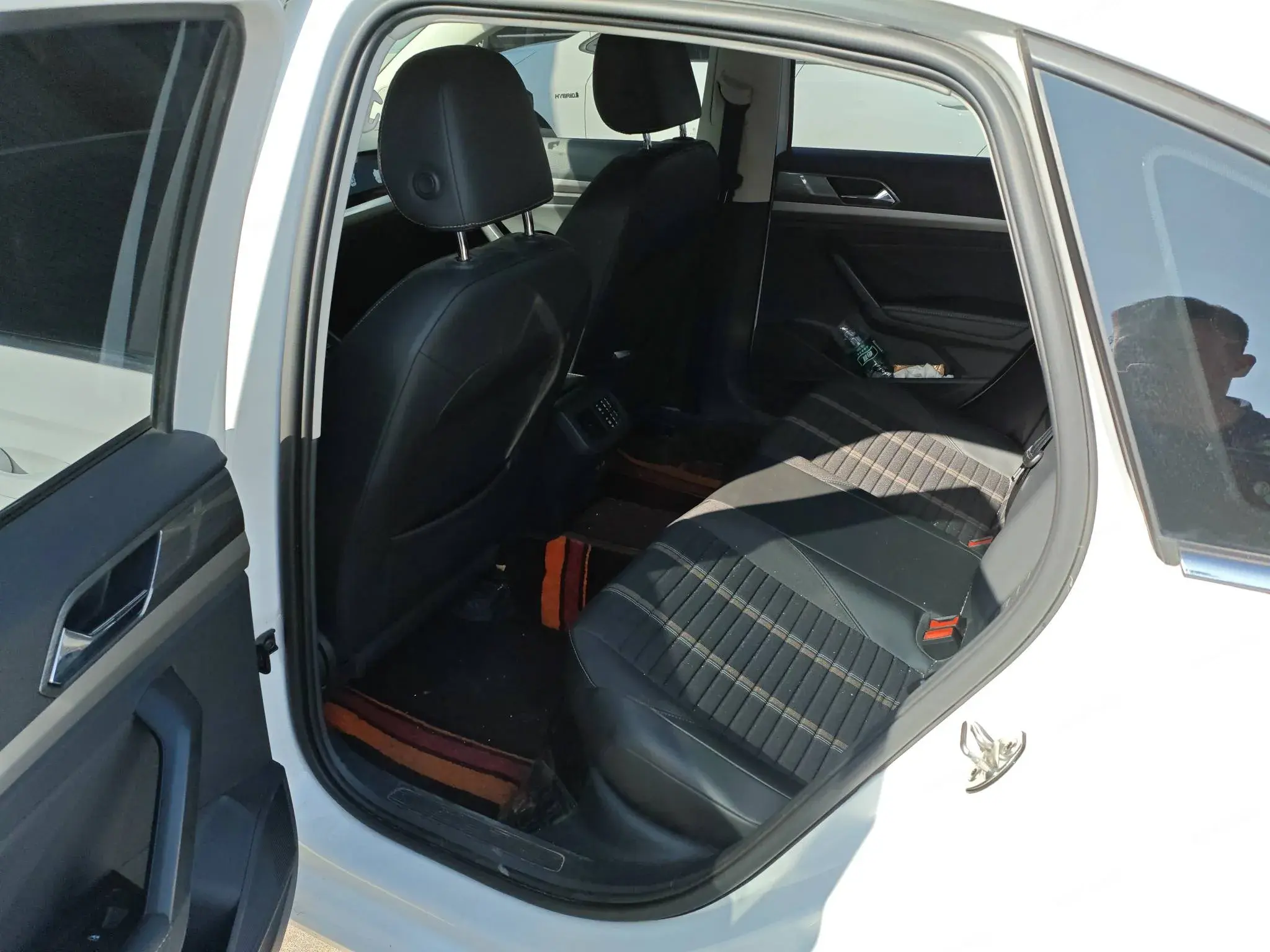 2021 VOLKSWAGEN LAVIDA thumbnail 3