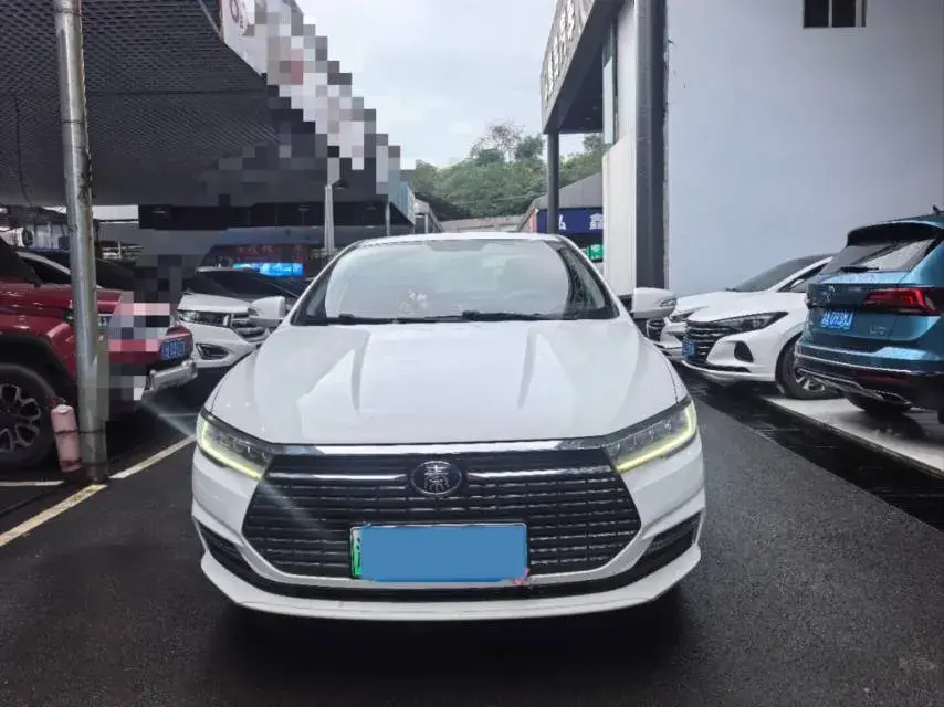 2021 BYD QIN thumbnail 3
