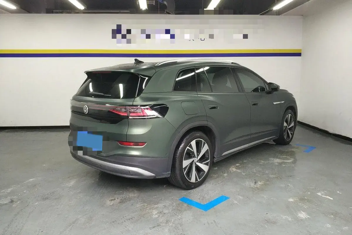 2022 VOLKSWAGEN ID.6 thumbnail 3