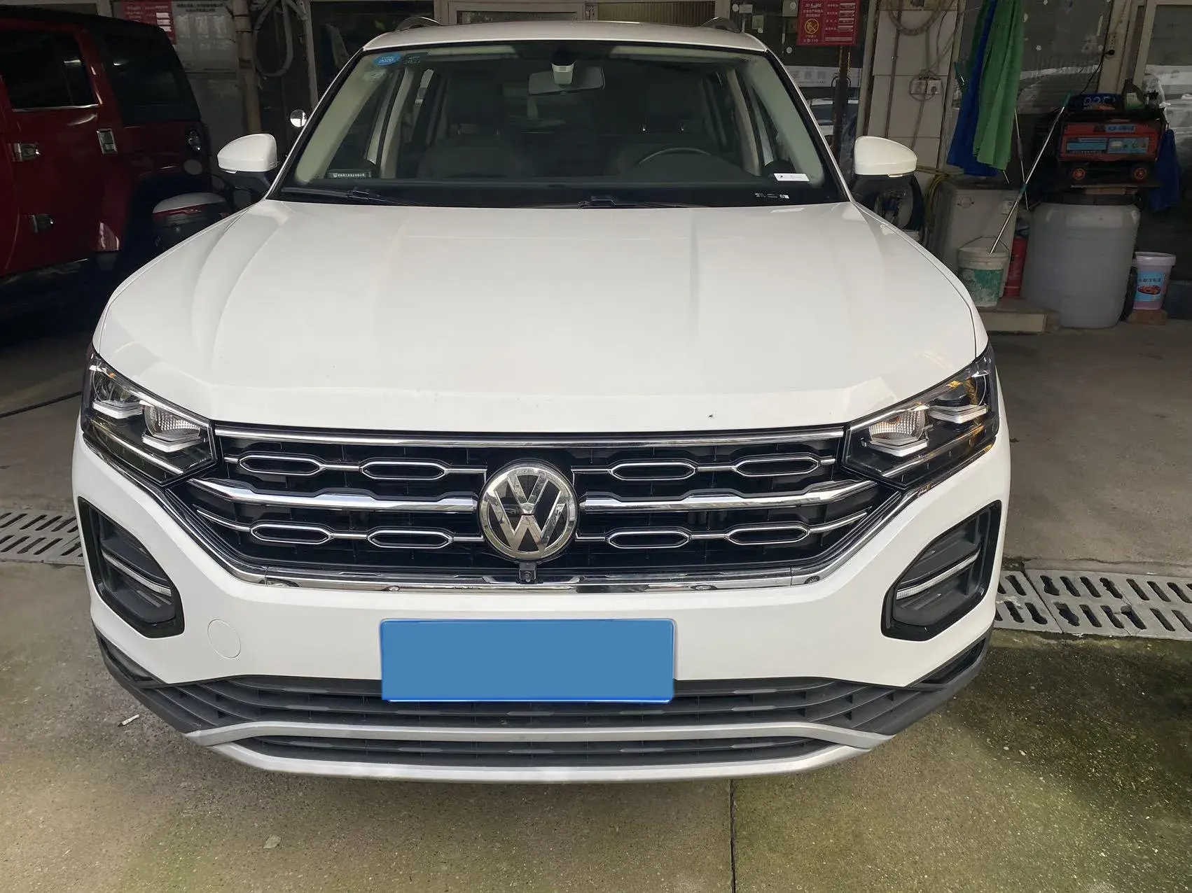 2019 VOLKSWAGEN TAYRON thumbnail 2