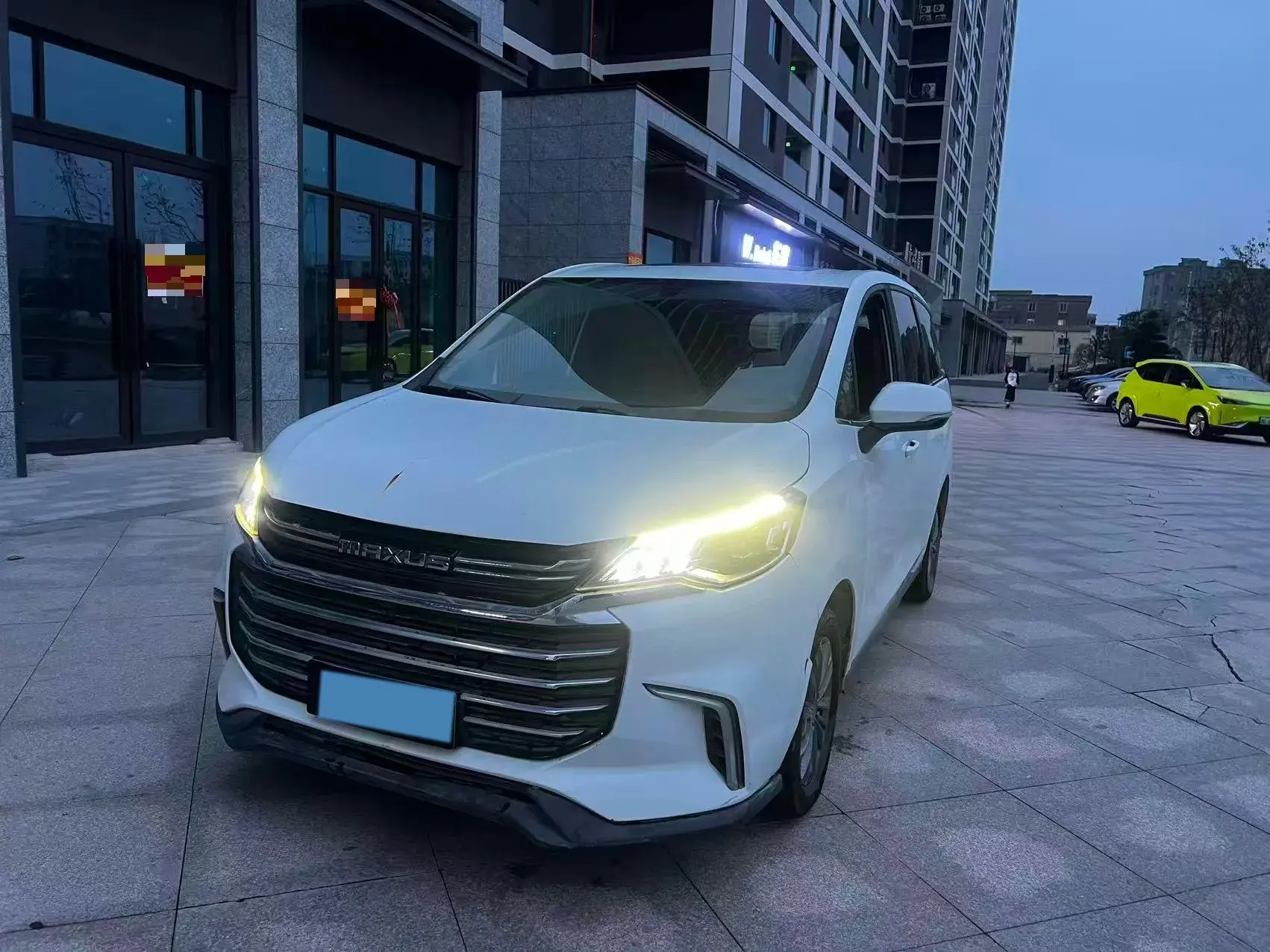 2021 MAXUS G50 view 1