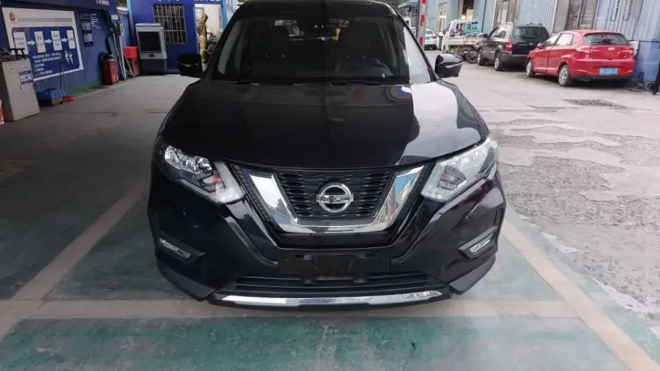 2021 NISSAN X-TRAIL thumbnail 2