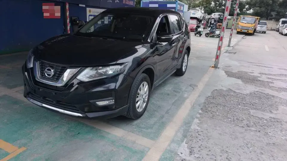 2021 Nissan X-Trail 2.0L 151HP L4 CVT