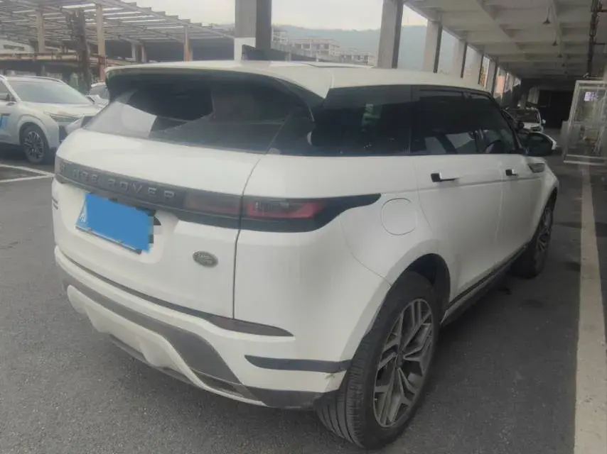 2020 LAND ROVER thumbnail 3