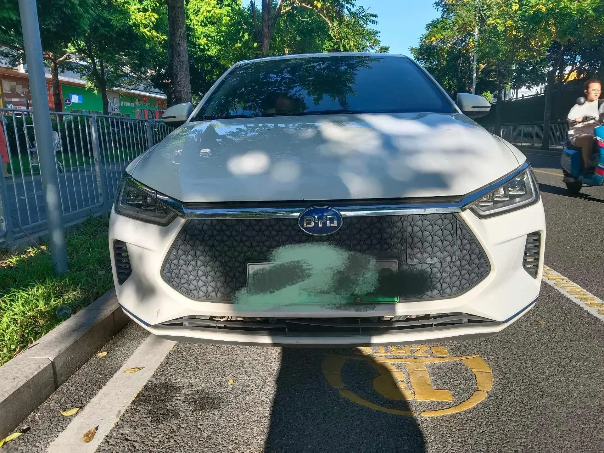 2021 BYD E2 thumbnail 2