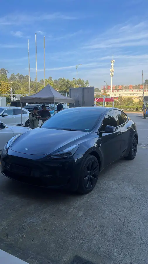 2024 Tesla Model Y BEV 78.4KWH