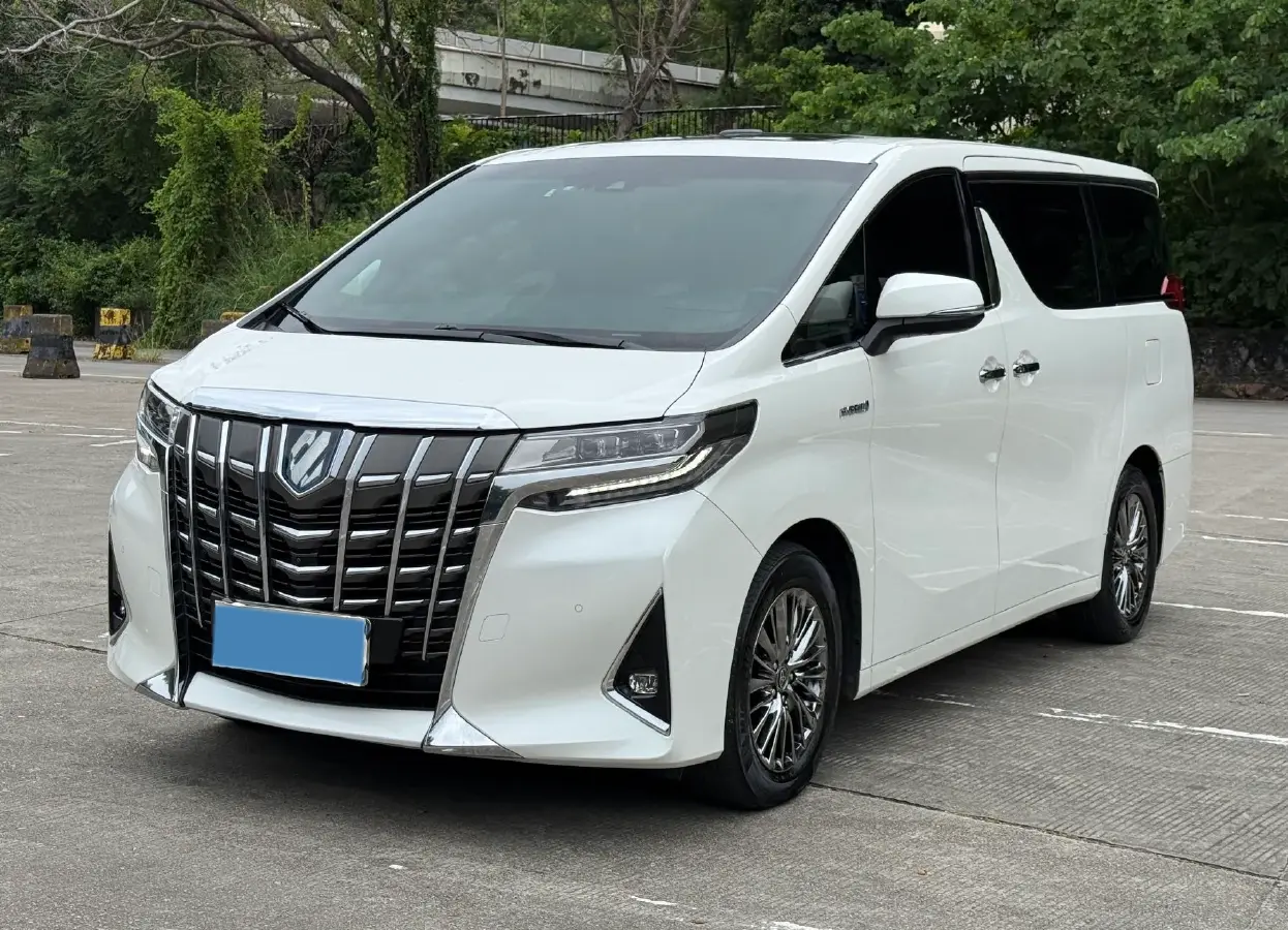 2021 Toyota Alphard 2.5L 117HP L4 E-CVT Hybrid