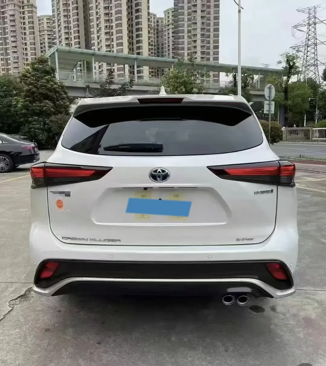 2024 TOYOTA CROWN thumbnail 4