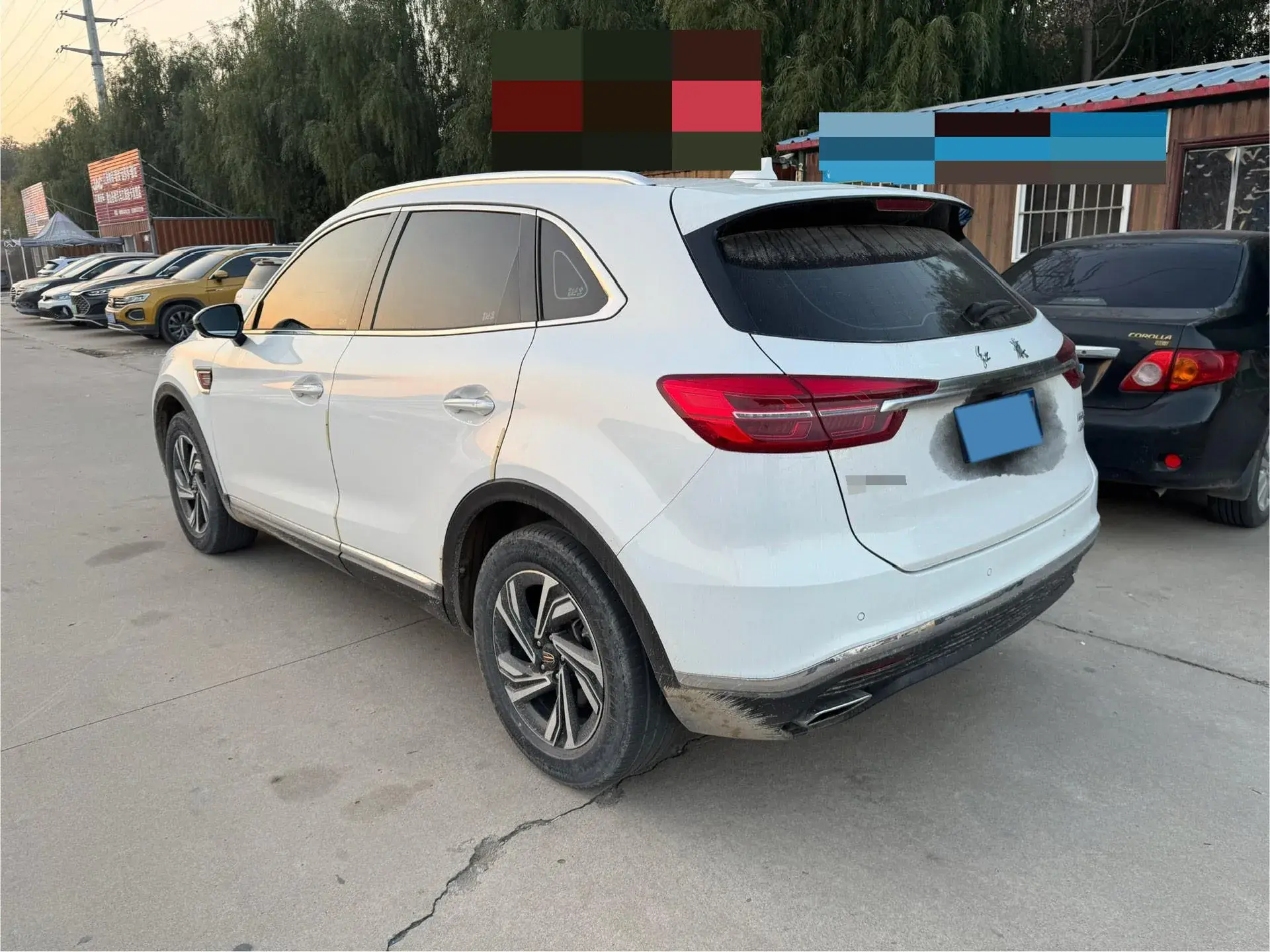 2022 HONGQI HS5 thumbnail 3