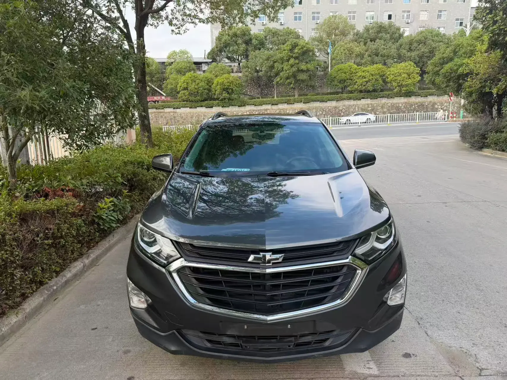 2018 CHEVROLET EQUINOX thumbnail 2