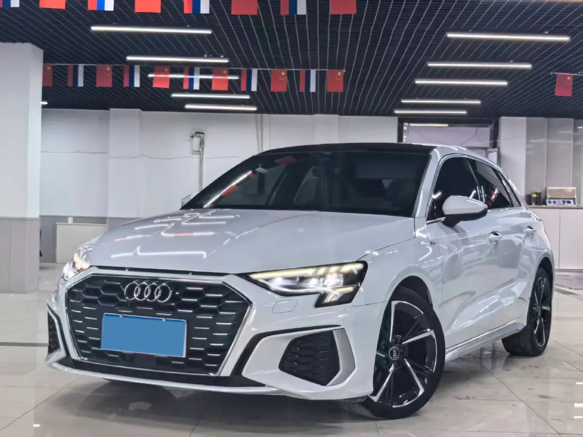 2022 Audi A3 1.4T 150HP L4 7DCT
