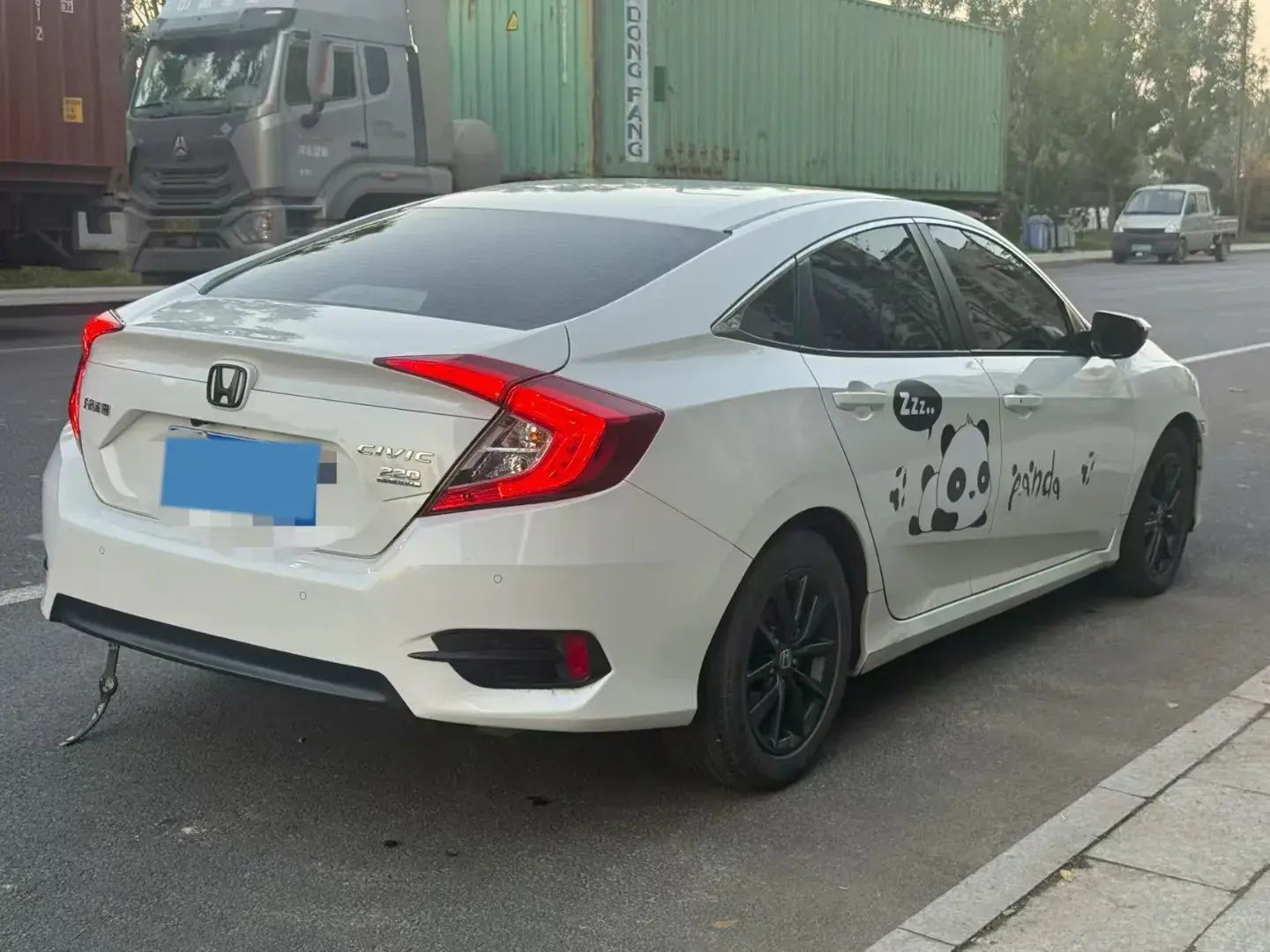 2019 HONDA CIVIC thumbnail 4