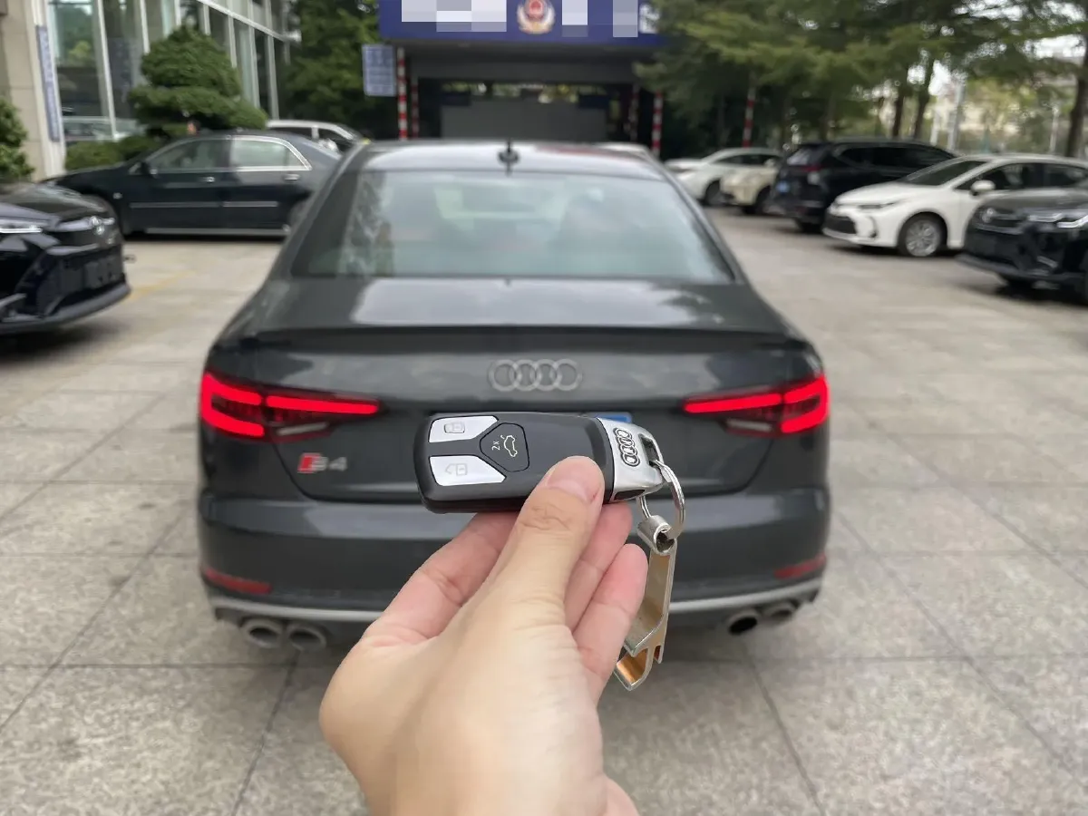 2018 Audi S4 3.0T 354HP V6 8AT,autocango,china used car exporter,china ev exporter,chinese used car exporter,chinese used ev exporter