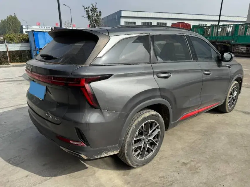 2022 CHANGAN CS75 thumbnail 4