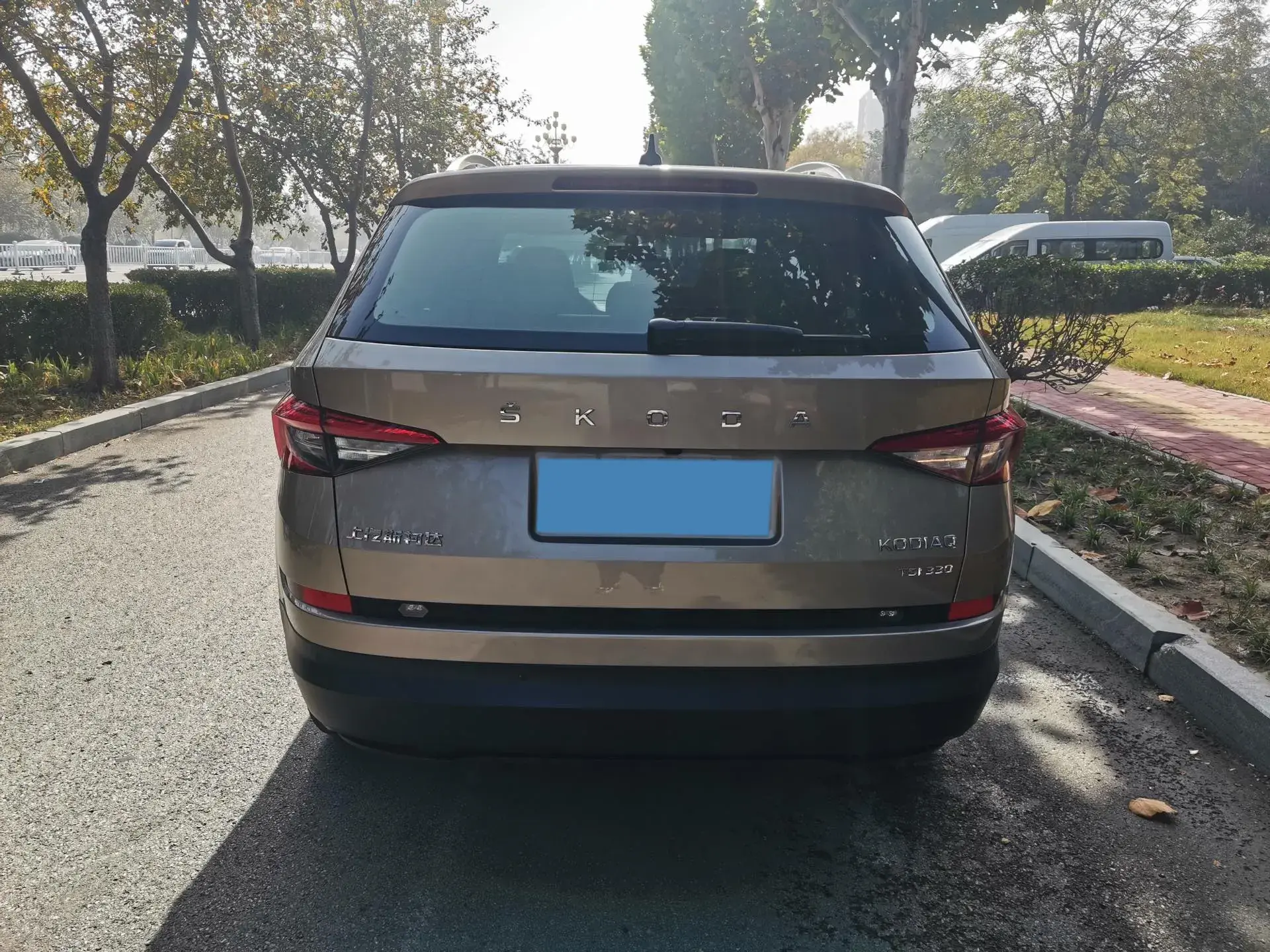 2021 SKODA KODIAK thumbnail 4