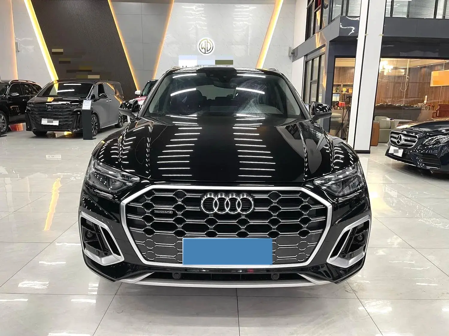 2021 AUDI Q5L thumbnail 2