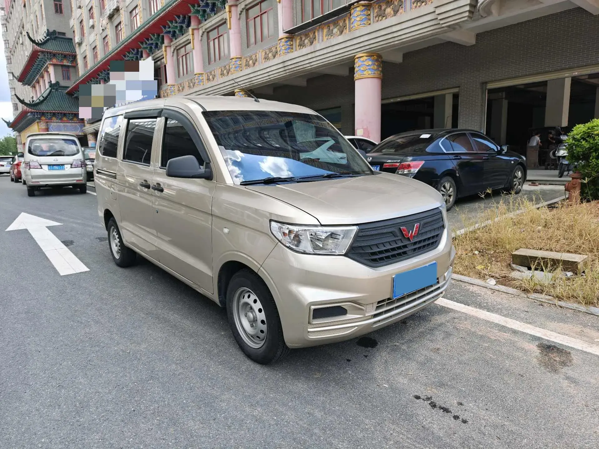 2019 WULING HONGGUANG thumbnail 3