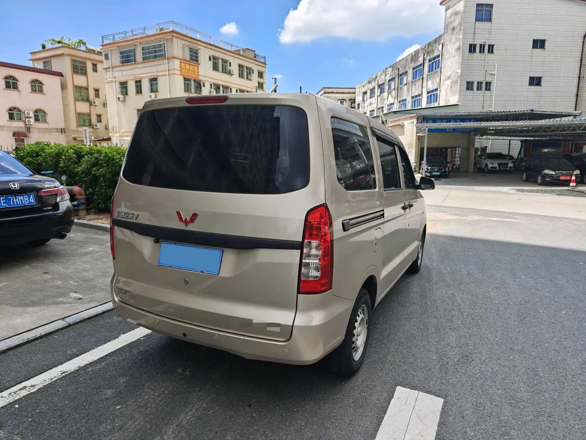2019 WULING HONGGUANG thumbnail 4