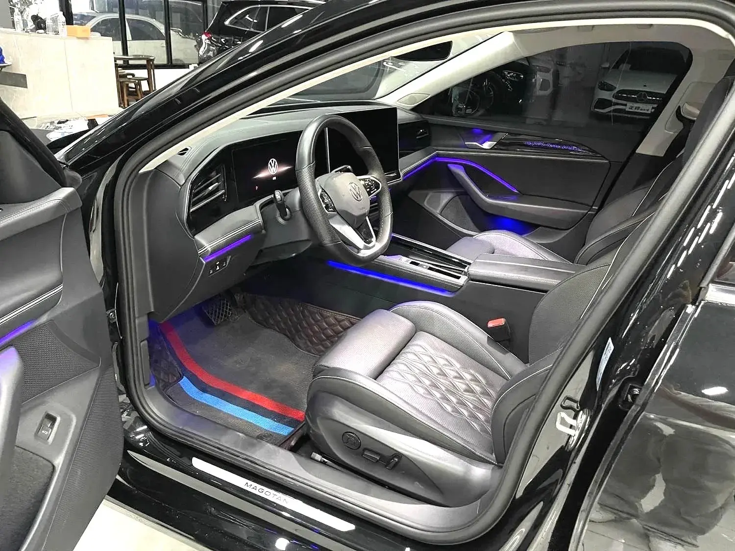 2024 VOLKSWAGEN MAGOTAN thumbnail 4